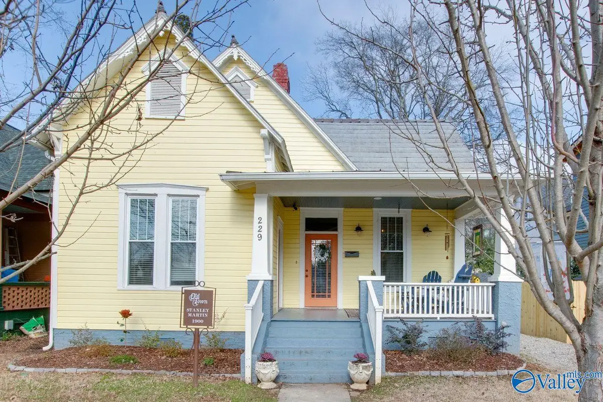 229 Walker Avenue Ne, Huntsville, AL 35801 - Image #1