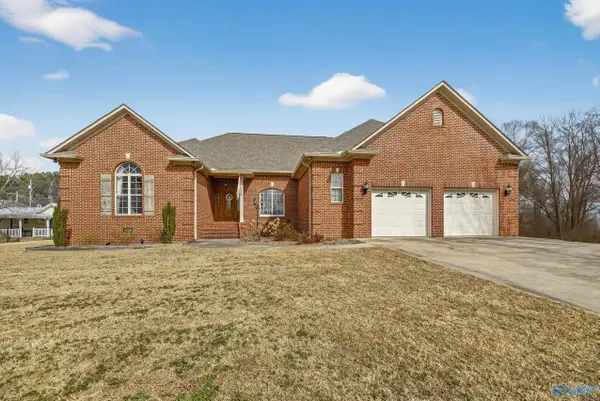 1325 Ponderosa Avenue, Albertville, AL 35950