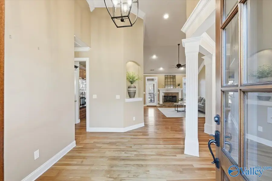 1709 Weymouth Lane Nw, Huntsville, AL 35806 - #3