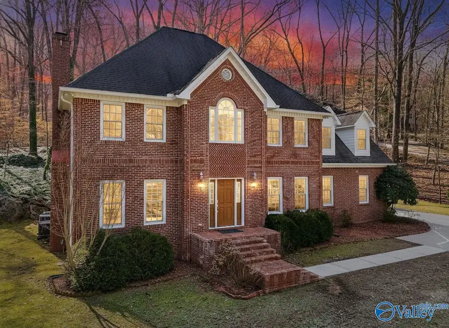 3315 Wyeth Drive, Guntersville, AL 35976 - #3