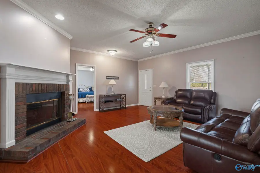 411 Ariel Drive Nw, Harvest, AL 35749 - #2