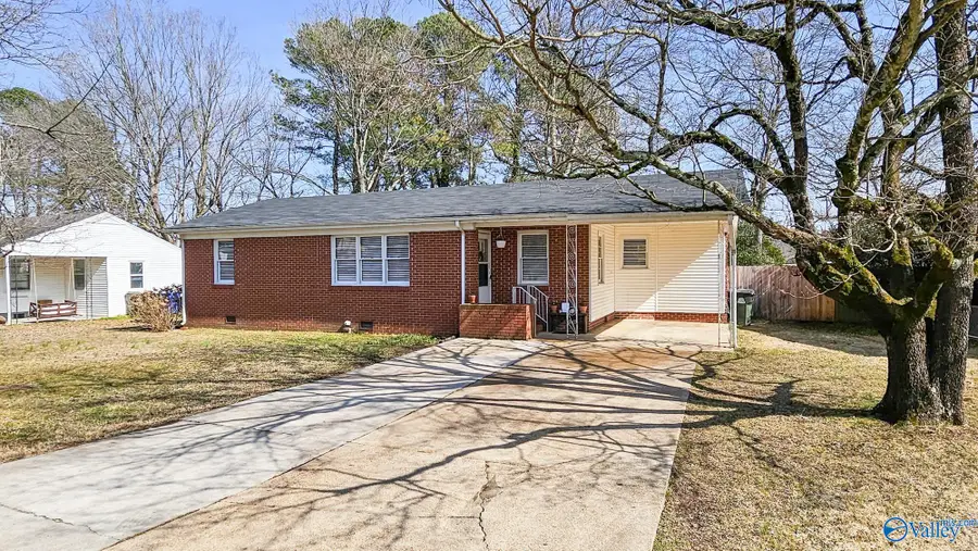 325 Crestview Street, Athens, AL 35611 - #2