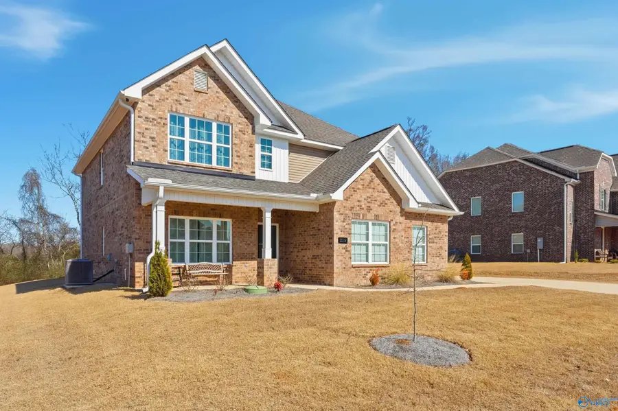 315 Creek Grove Avenue, New Market, AL 35761 - #2