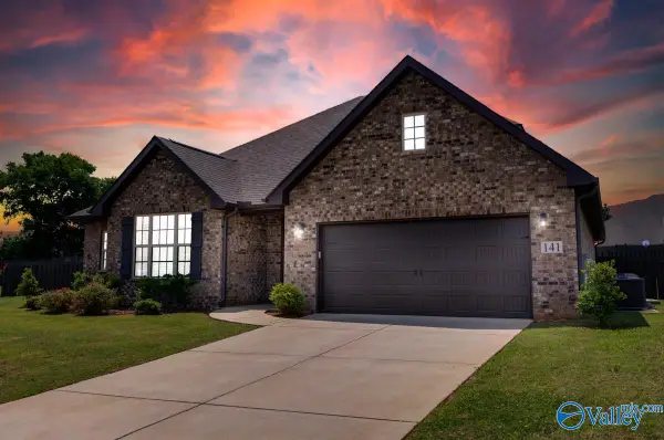 141 Slade Thomas Drive, Meridianville, AL 35759