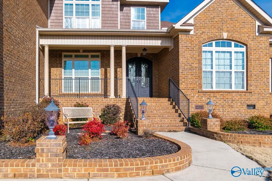 123 Forest Ridge Drive, Huntsville, AL 35806 - #2