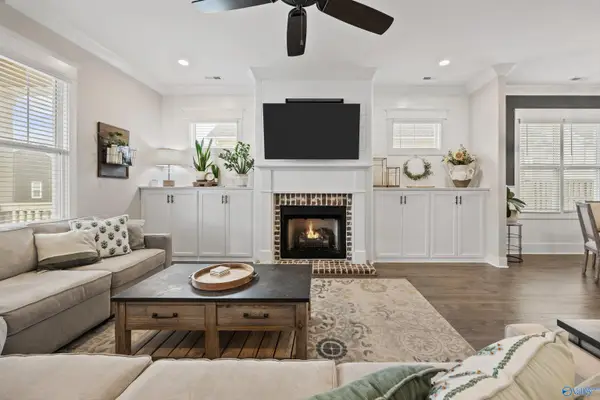 1212 Smooth Stone Trail, Huntsville, AL 35806