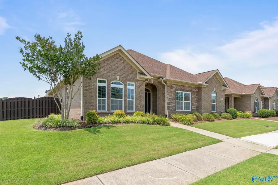 907 Binding Branch, Huntsville, AL 35806 - #2