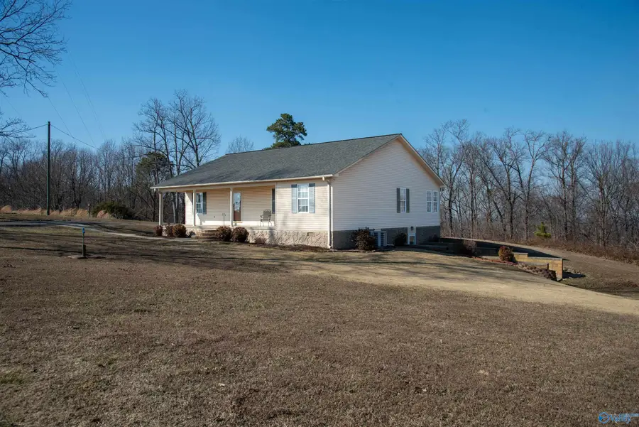 588 Latham, Eva, AL 35621 - #3