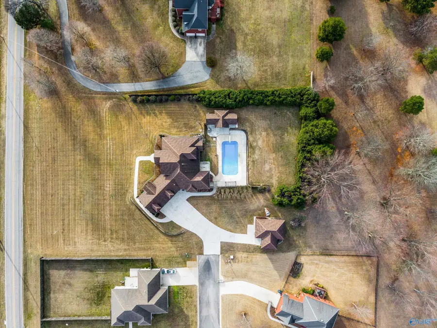 204 Timber Oak Road, Huntsville, AL 35806 - #3