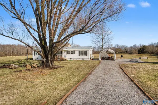 108 Gross Lane, Woodville, AL 35776