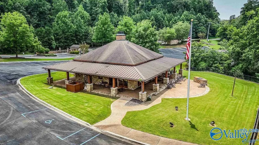 986 Monte Sano Drive, Scottsboro, AL 35769 - #2