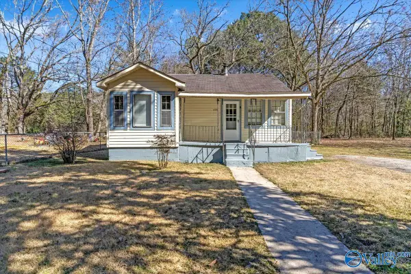 698 Mountainview Road Ne, Hartselle, AL 35640