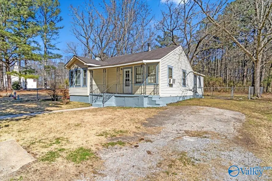 698 Mountainview Road Ne, Hartselle, AL 35640 - #2