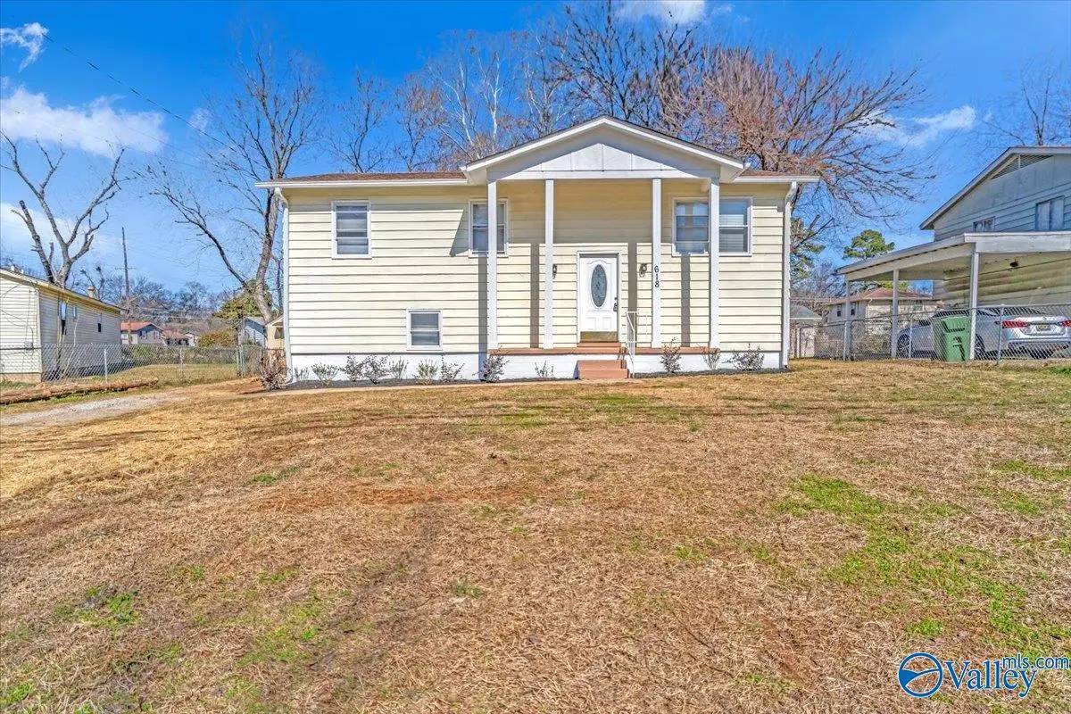 618 Greenfield Drive Nw, Huntsville, AL 35811 - #1