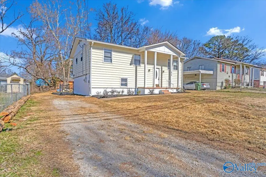 618 Greenfield Drive Nw, Huntsville, AL 35811 - #2