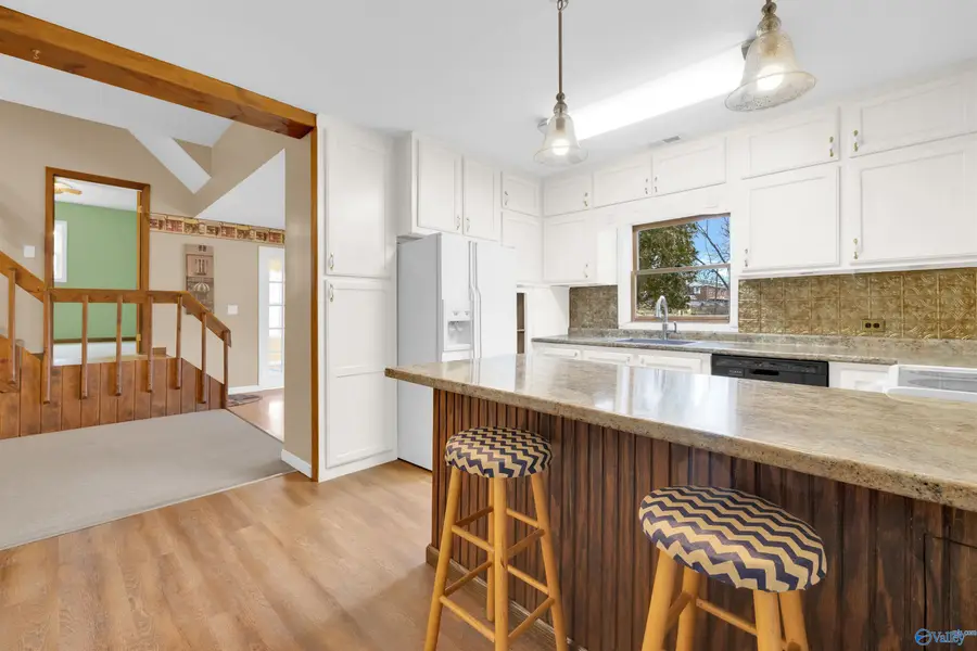 413 Lincoln Avenue Se, Fort Payne, AL 35967 - #3