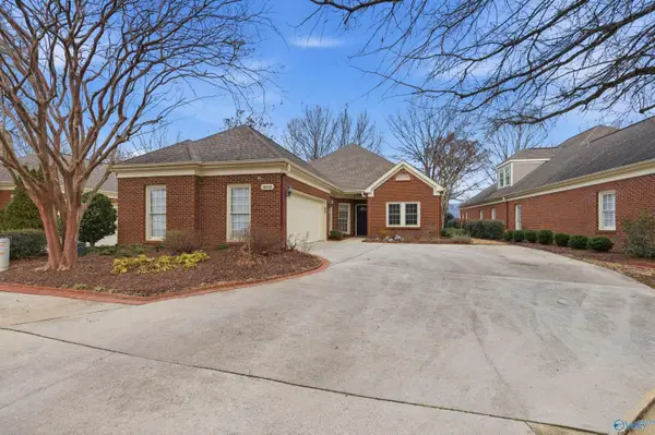 5015 Somerby Drive Se, Huntsville, AL 35802