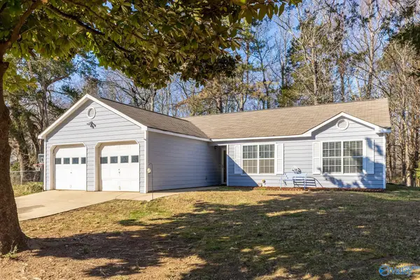 212 Buffalo Creek Drive, Toney, AL 35773