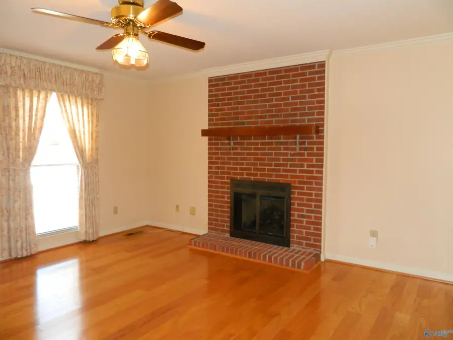 2010 NE Brandy Circle, Huntsville, AL 35811 - #3