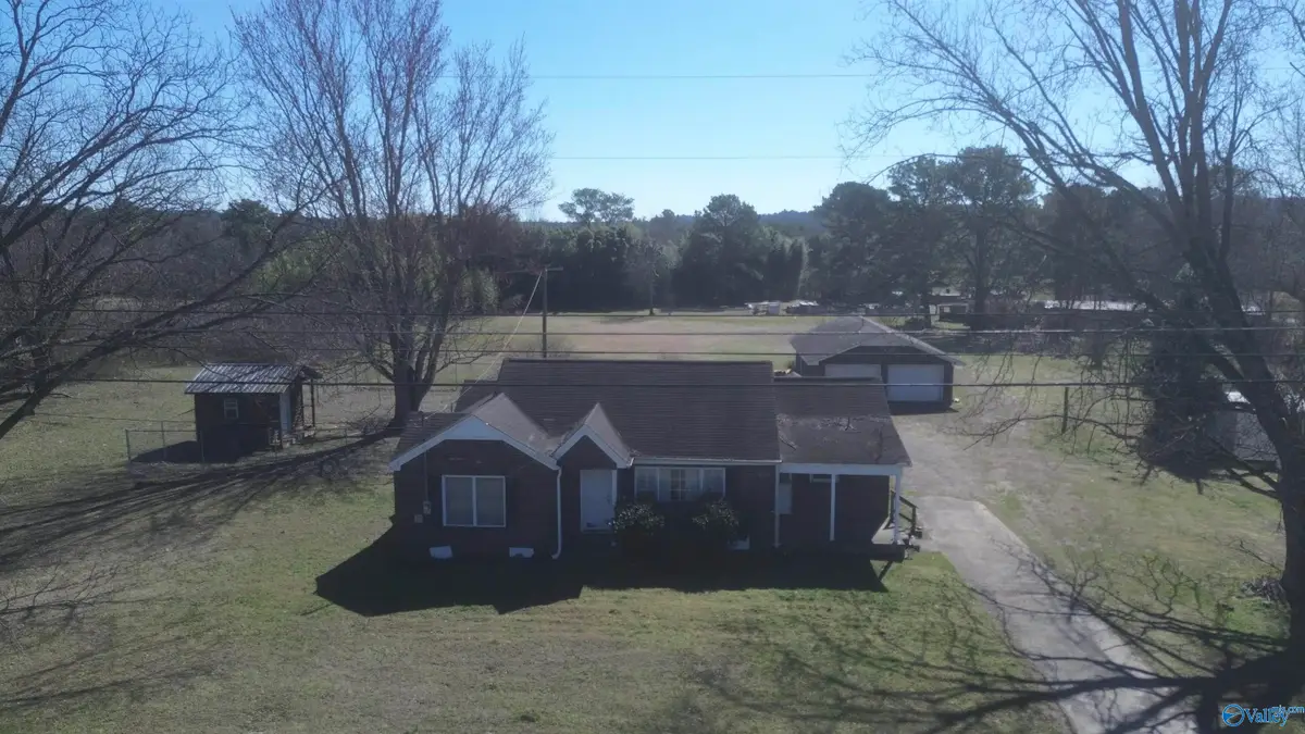 2940 Alabama Highway 75, Albertville, AL 35951 - #1