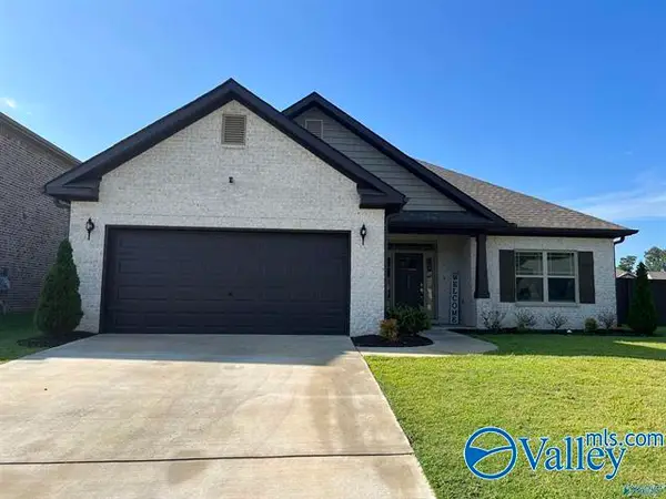 100 Kretzer Court, Huntsville, AL 35806