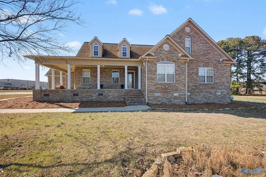 370 County Road 1432, Vinemont, AL 35179 - #2