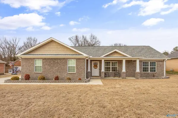 27337 Seven Pines Lane, Harvest, AL 35749