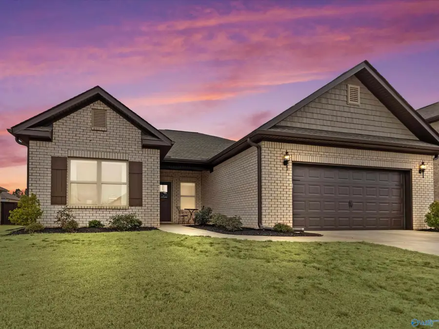 228 Paladin Street, New Market, AL 35761 - #2