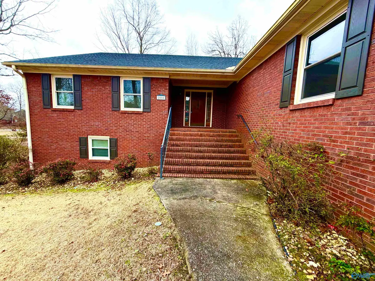 2050 Hickory Trail Ne, Arab, AL 35016 - #1