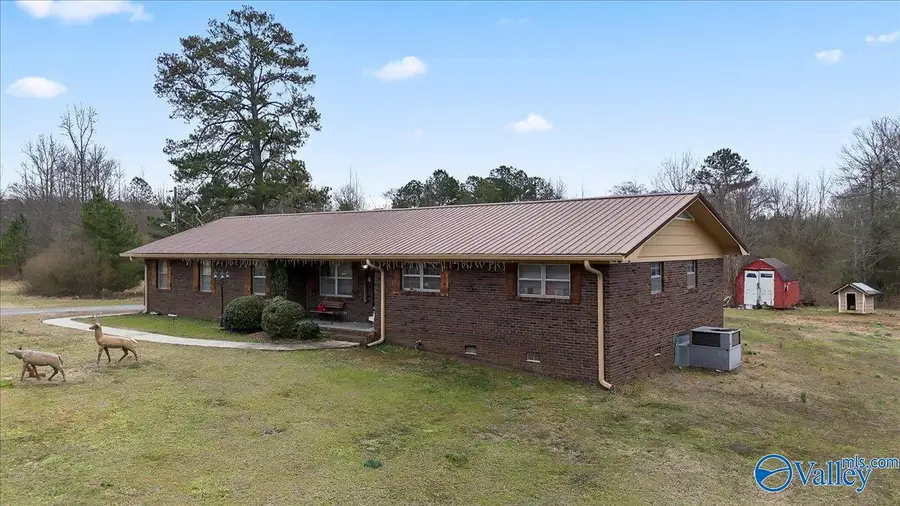 102 Wilson Chapel Road, Susan Moore, AL 35952 - #2