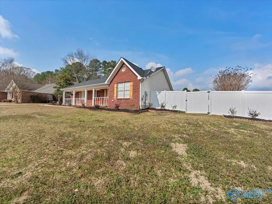 41 Kid Creek Drive, Union Grove, AL 35175 - #2