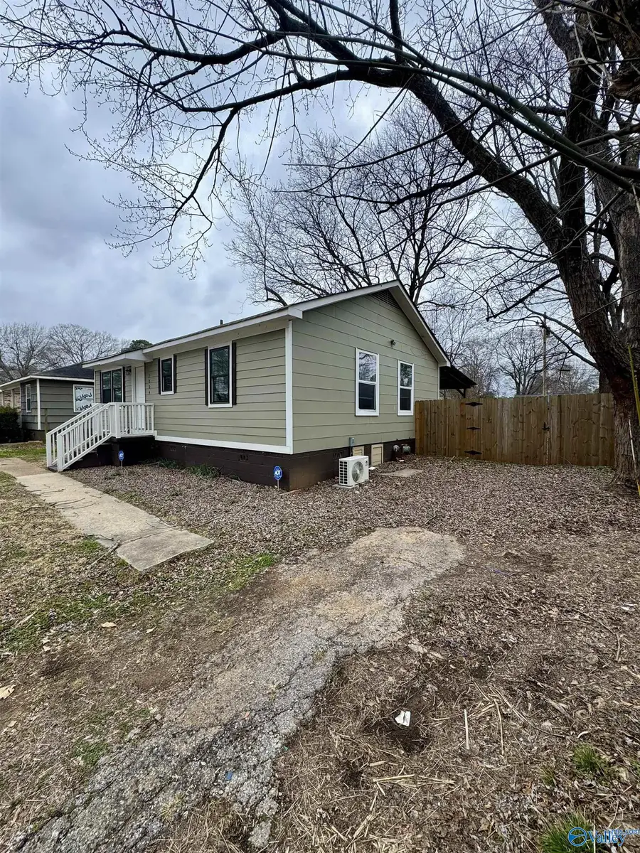 2004 Harrison Street Se, Decatur, AL 35601 - #2