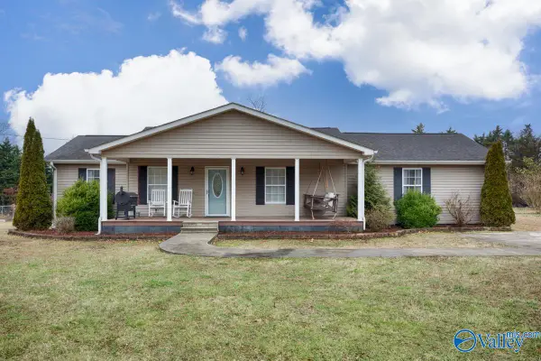 801 County Road 144, Scottsboro, AL 35768