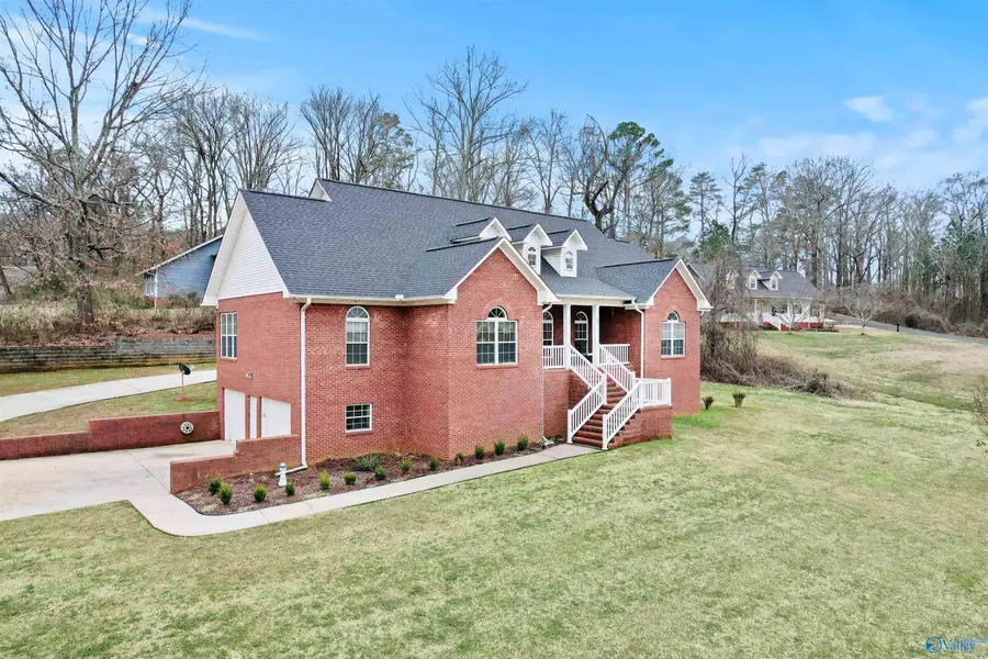 222 Andrew Jackson Way, Scottsboro, AL 35769 - #3