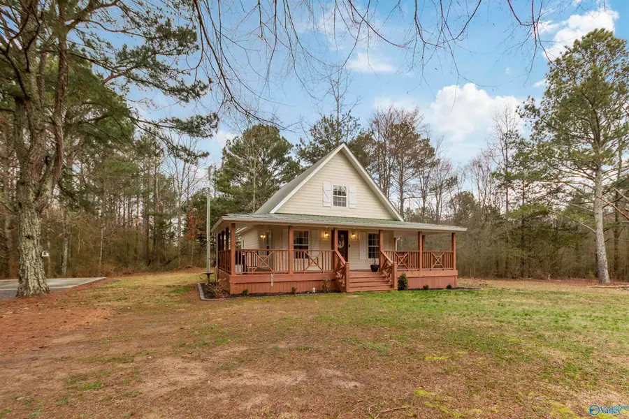 159 Greenleaf Drive, Guntersville, AL 35976 - #3