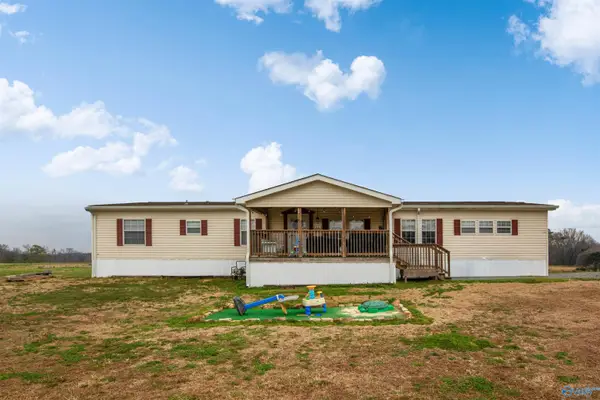 957 Blessing Road, Albertville, AL 35951