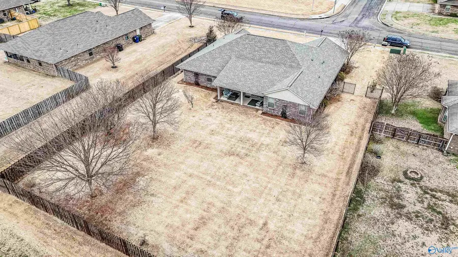 106 Maggie Bell Lane, Huntsville, AL 35811 - #3
