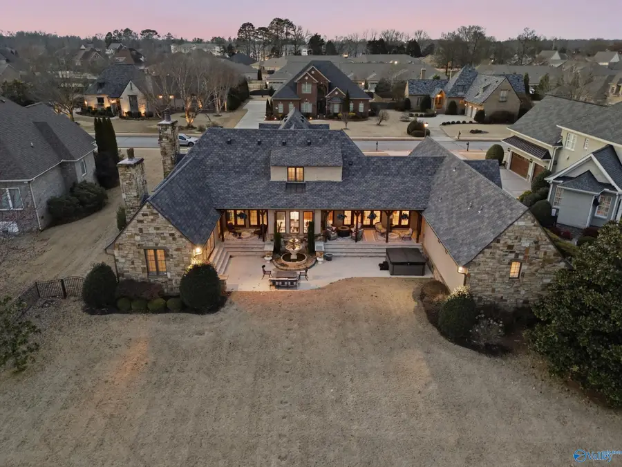 19 Lake Forest Blvd Sw, Huntsville, AL 35824 - #3