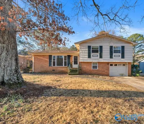 839 Sherwood Forest Drive, Birmingham, AL 35235