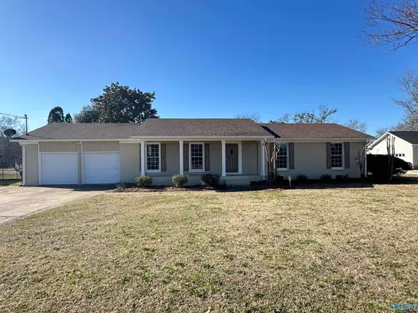 2640 Whorton Bend Road, Gadsden, AL 35901