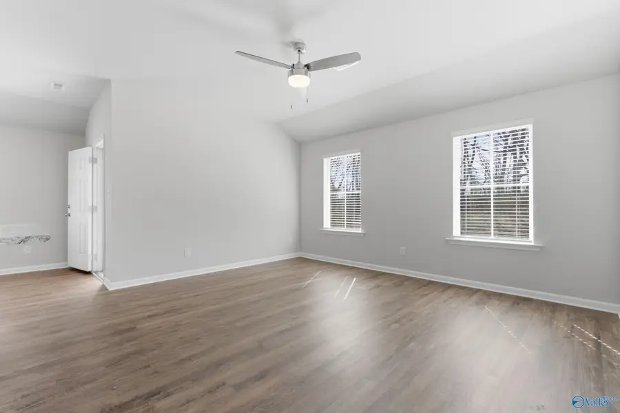 106 Jerrie Lynn Boulevard, Meridianville, AL 35759 - #3