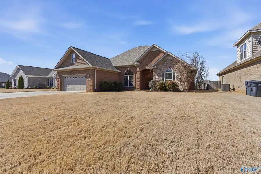 1007 Worton Grange, Decatur, AL 35603 - #2