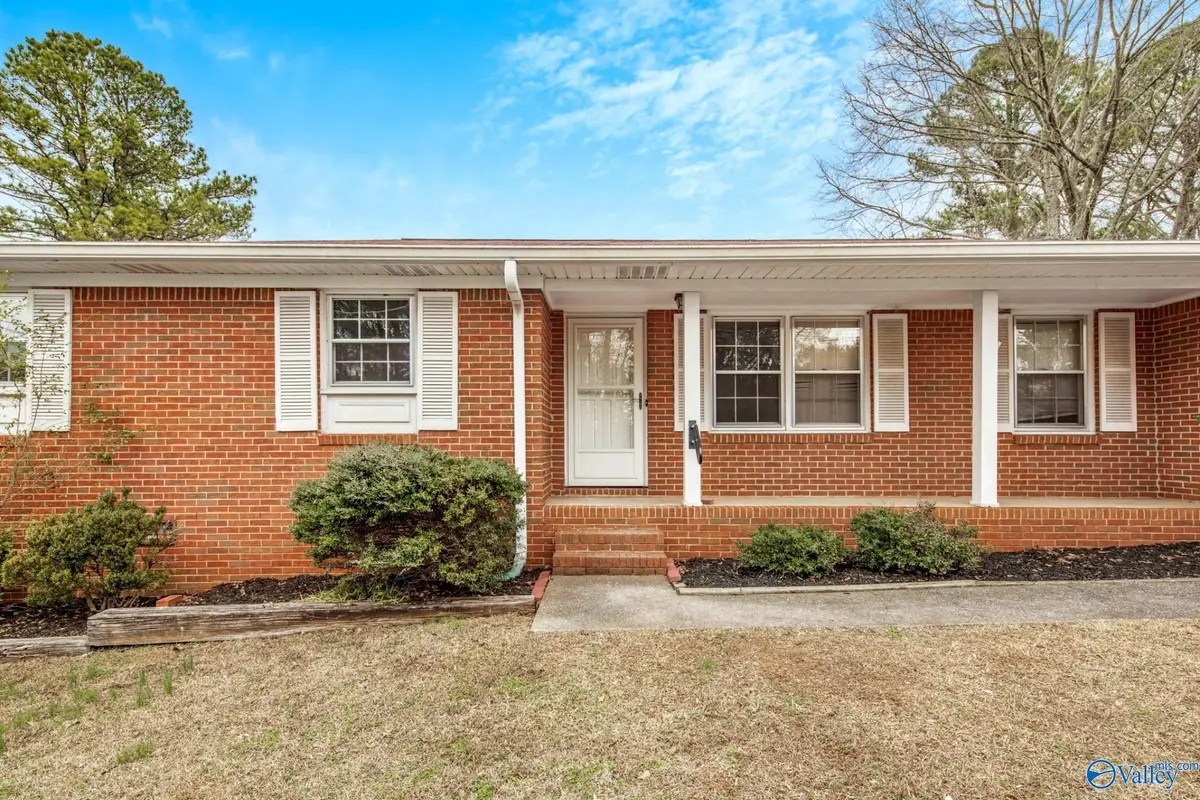 1818 Carson Lane, Huntsville, AL 35816 - #1