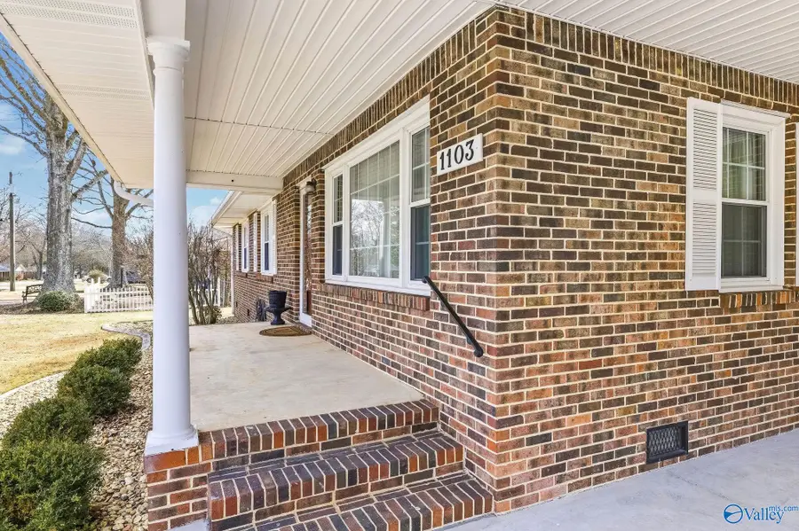 1103 9th Street Nw, Arab, AL 35016 - #3