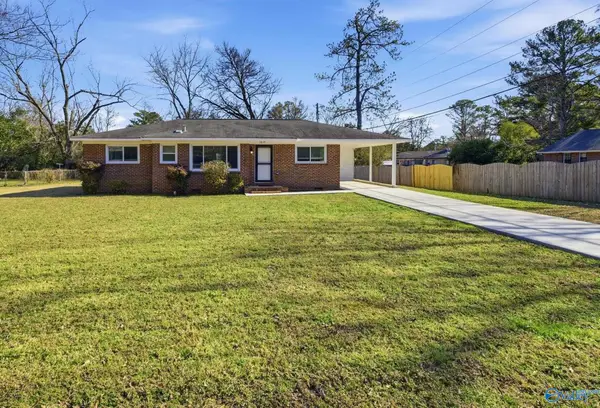 1617 Brook Hollow Circle Nw, Huntsville, AL 35816