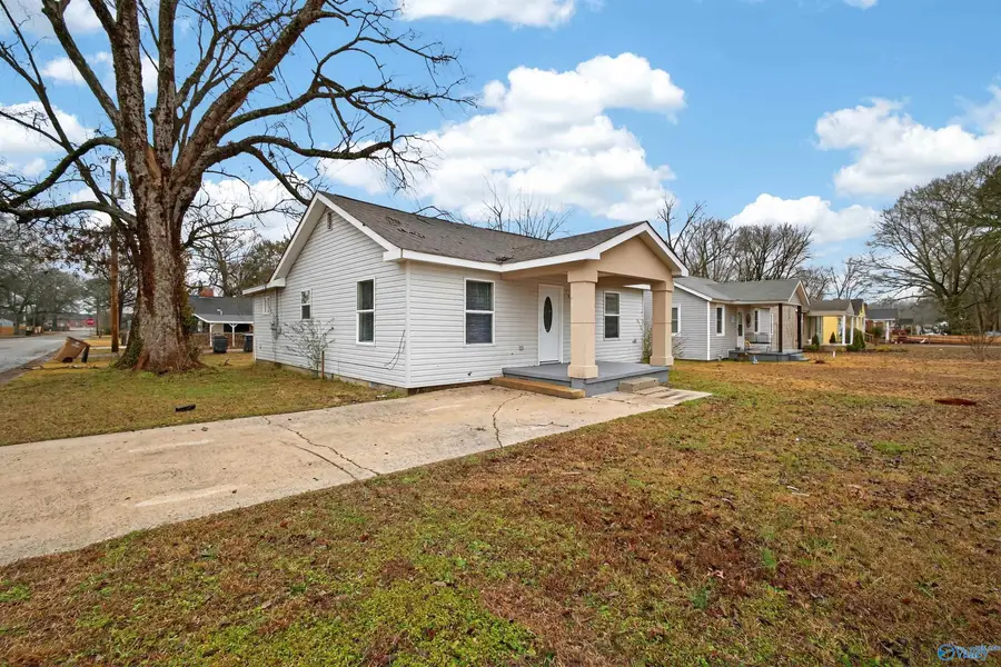 1002 7th Avenue Se, Decatur, AL 35601 - #3