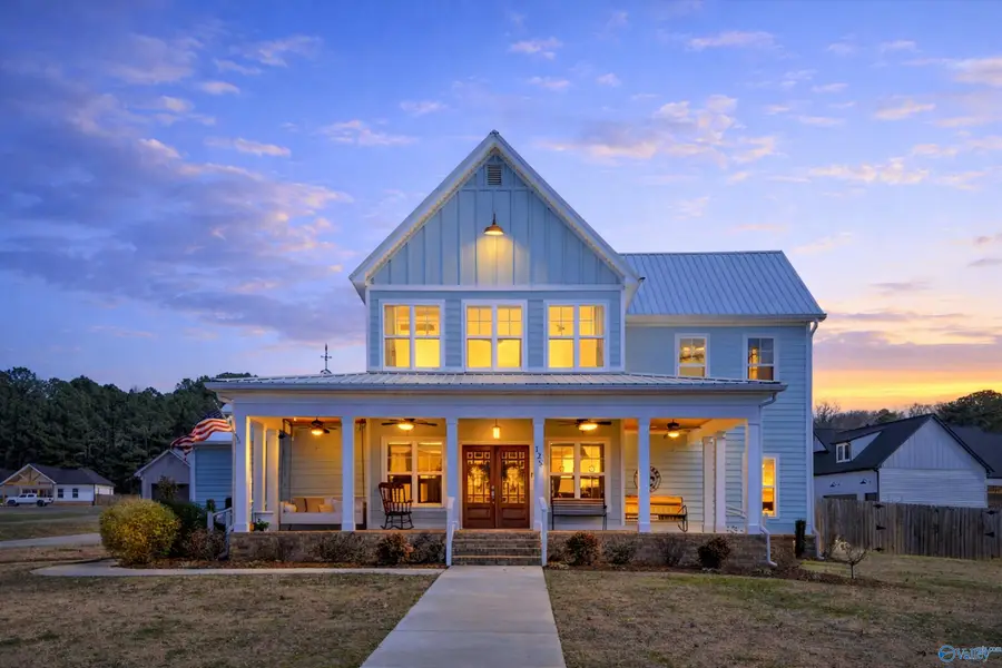 128 Carlton Road, Scottsboro, AL 35769 - #2