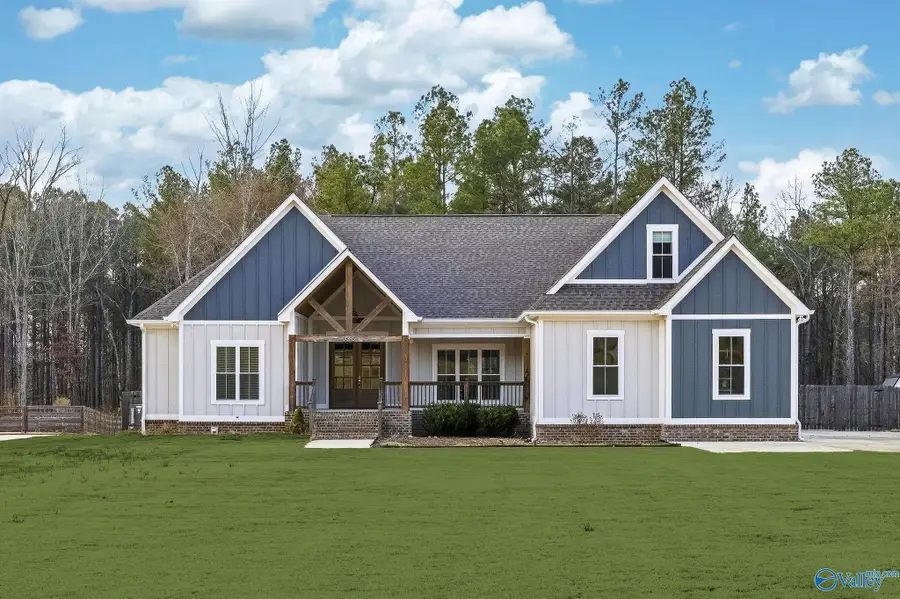 3586 Creek Path Road, Guntersville, AL 35976 - #2