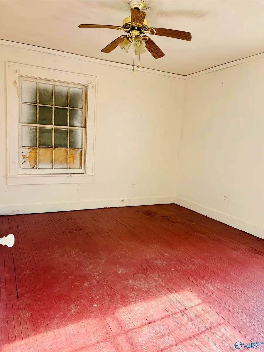 515 Elm Avenue, Gadsden, AL 35903 - #3