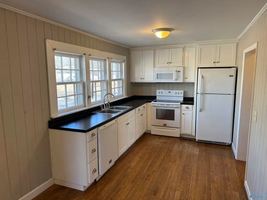 120 SW Ackers Street, Cullman, AL 35055 - #2